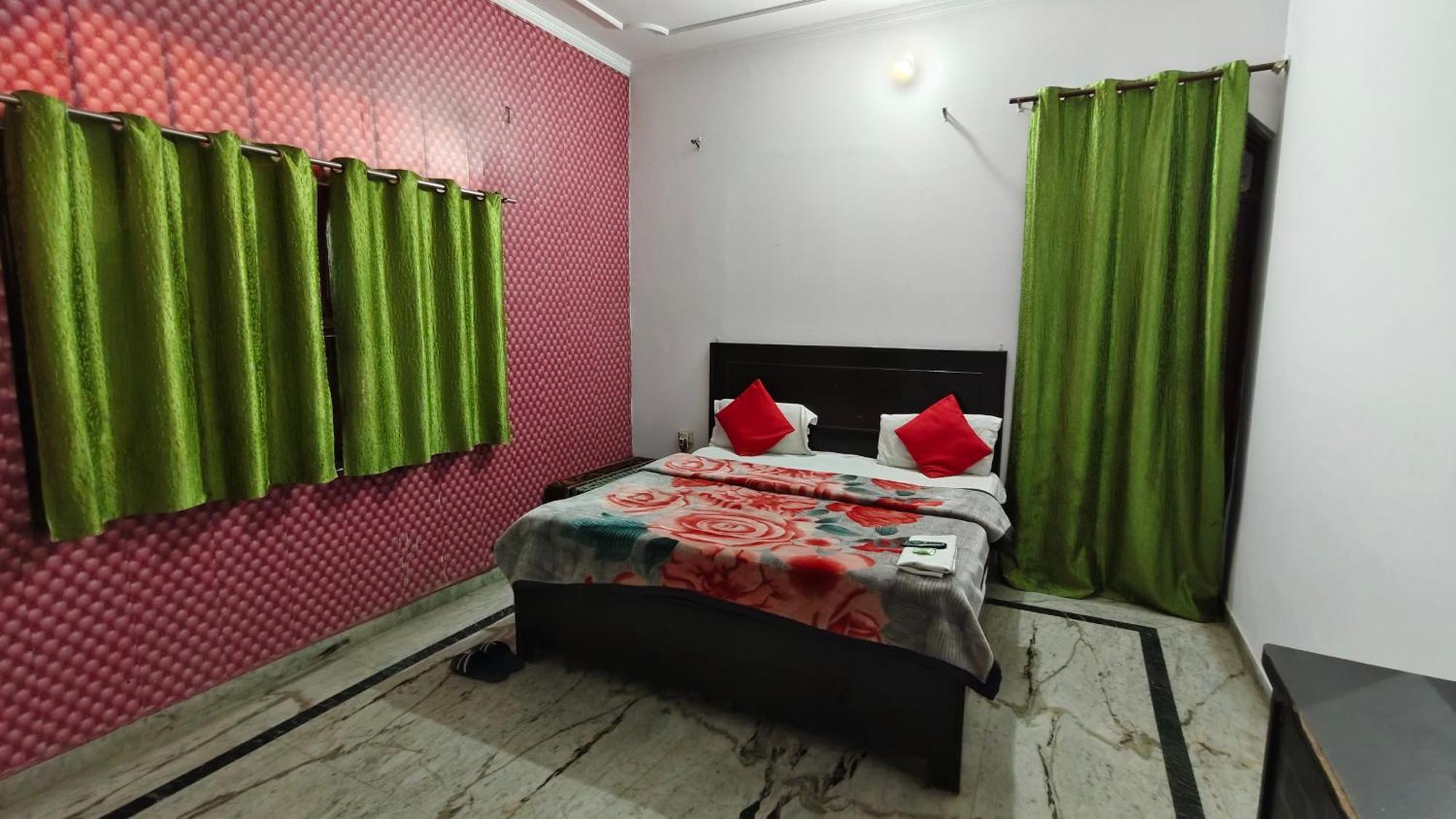 Rajdhani Guest House ฟารีดาบัด ภายนอก รูปภาพ